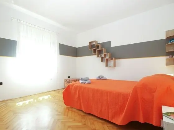 Standard Apart Daire, 3 Yatak Odası (23031)