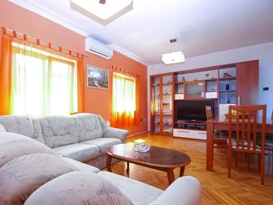 Standard Apart Daire, 3 Yatak Odası (23031)