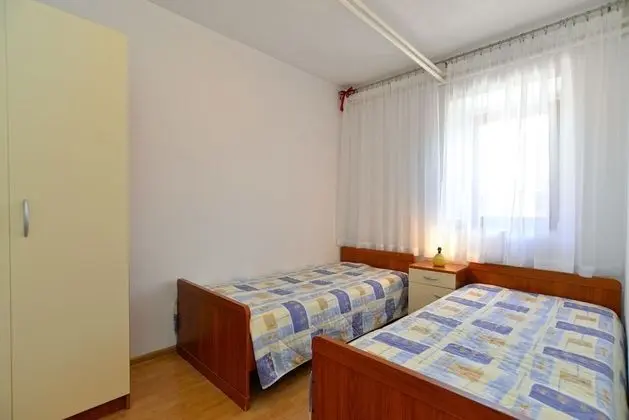 Standard Apart Daire, 3 Yatak Odası (23273)