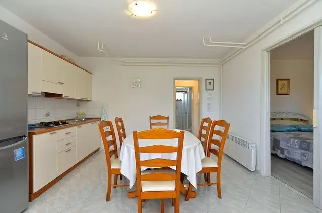 Standard Apart Daire, 3 Yatak Odası (23273)