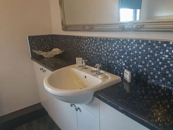 Apart Daire, Özel Banyo (Number One)