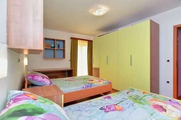 Standard Apart Daire, 3 Yatak Odası (23598)