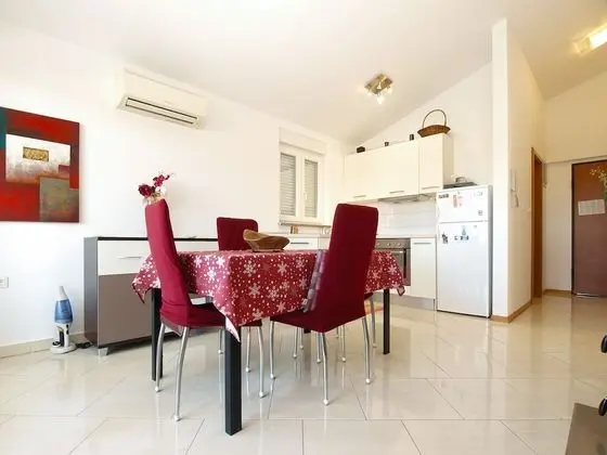 Standard Apart Daire, 2 Yatak Odası (1932/31985)