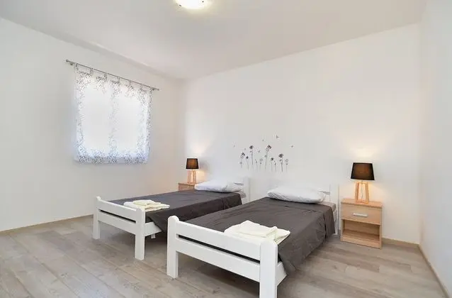 Standard Apart Daire, 3 Yatak Odası (24019)