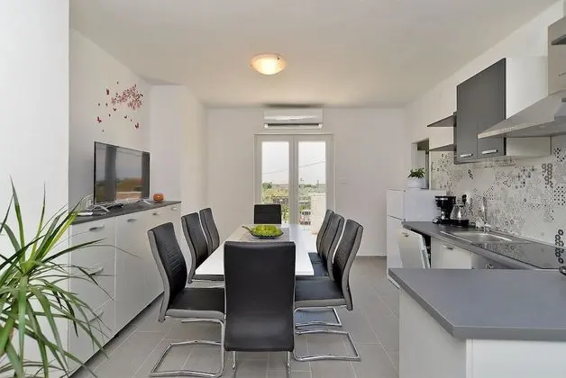 Standard Apart Daire, 3 Yatak Odası (24019)