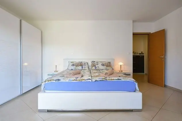 Standard Apart Daire, 4 Yatak Odası (24956)