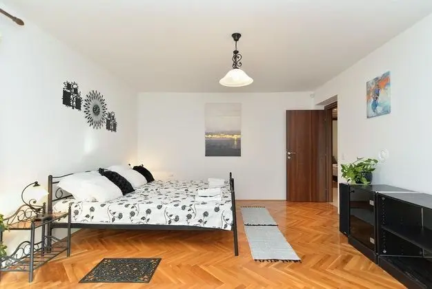 Standard Apart Daire, 3 Yatak Odası (27430)