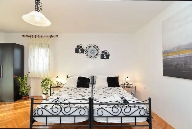 Standard Apart Daire, 3 Yatak Odası (27430)