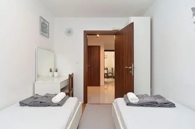 Standard Apart Daire, 3 Yatak Odası (27430)