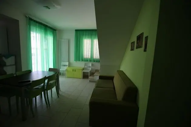 Apart Daire, 2 Yatak Odası, Balkon