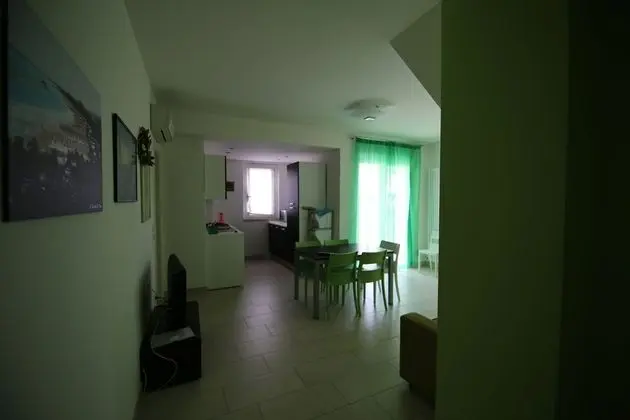 Apart Daire, 2 Yatak Odası, Balkon