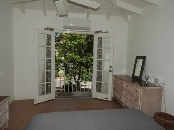 Apart Daire, Bahçe Manzaralı
