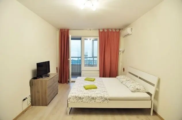 Comfort Oda, 1 Büyük (Queen) Boy Yatak ve Çekyat, Sigara İçilmez