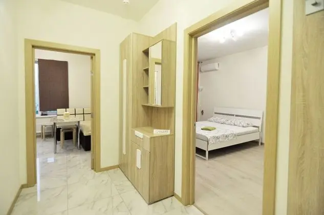 Comfort Oda, 1 Büyük (Queen) Boy Yatak ve Çekyat, Sigara İçilmez