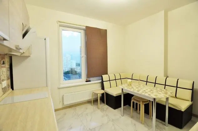 Comfort Oda, 1 Büyük (Queen) Boy Yatak ve Çekyat, Sigara İçilmez