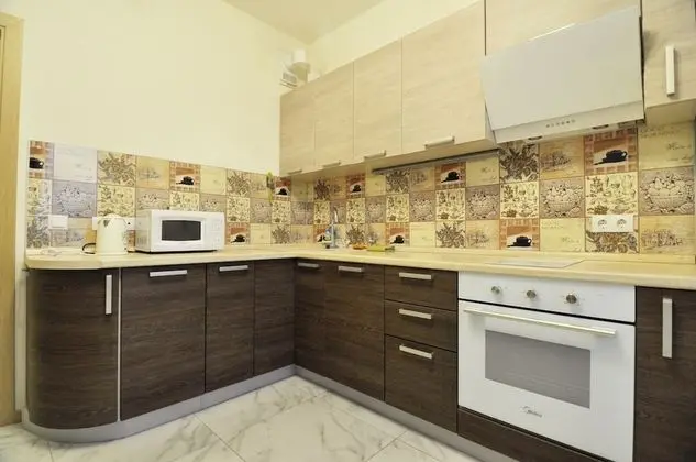 Comfort Oda, 1 Büyük (Queen) Boy Yatak ve Çekyat, Sigara İçilmez