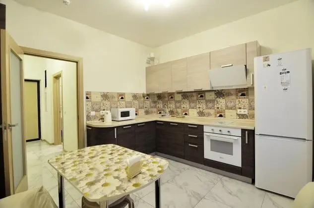 Comfort Oda, 1 Büyük (Queen) Boy Yatak ve Çekyat, Sigara İçilmez