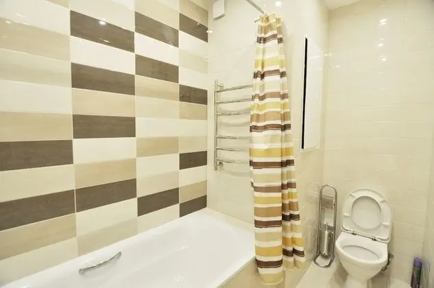 Comfort Oda, 1 Büyük (Queen) Boy Yatak ve Çekyat, Sigara İçilmez