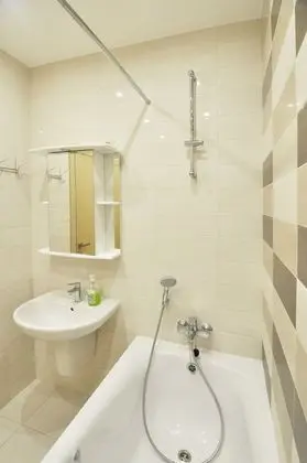 Comfort Oda, 1 Büyük (Queen) Boy Yatak ve Çekyat, Sigara İçilmez