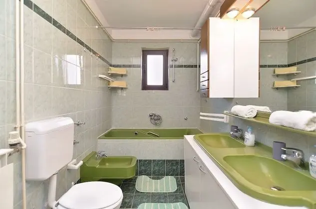 Standard Apart Daire, 3 Yatak Odası (38/285)