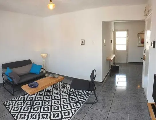 Apart Daire, Banyolu/Duşlu (400m from the beach)