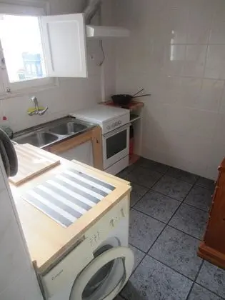 Apart Daire, Banyolu/Duşlu (400m from the beach)