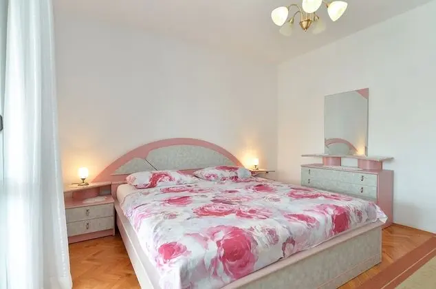 Standard Apart Daire, 4 Yatak Odası (43/1579)