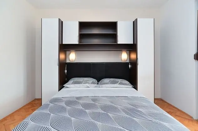 Standard Apart Daire, 4 Yatak Odası (43/1579)