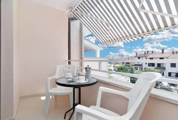 Standard Apart Daire, 4 Yatak Odası (43/1579)