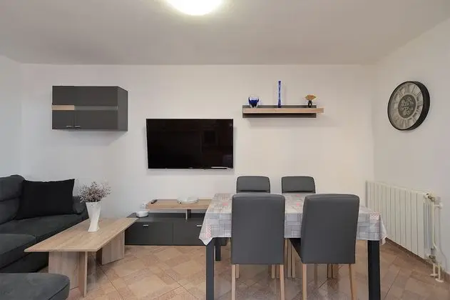 Standard Apart Daire, 3 Yatak Odası (436/1002)