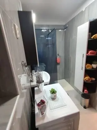 Apart Daire, 1 Büyük (Queen) Boy Yatak