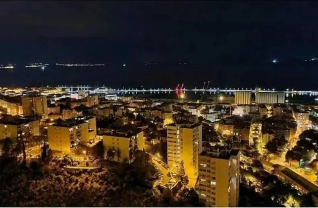 Apart Daire, 1 Büyük (Queen) Boy Yatak