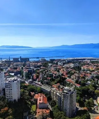 Apart Daire, 1 Büyük (Queen) Boy Yatak