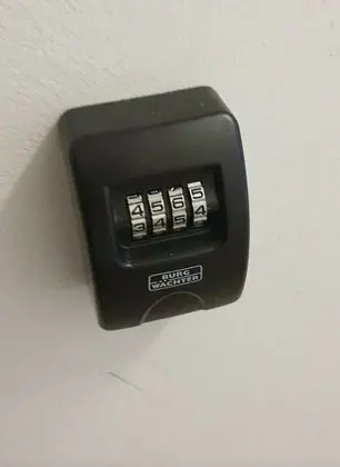 Apart Daire, 1 Büyük (Queen) Boy Yatak