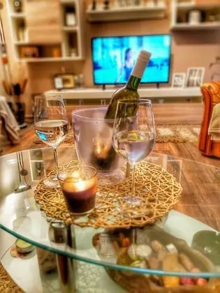 Apart Daire, 1 Büyük (Queen) Boy Yatak