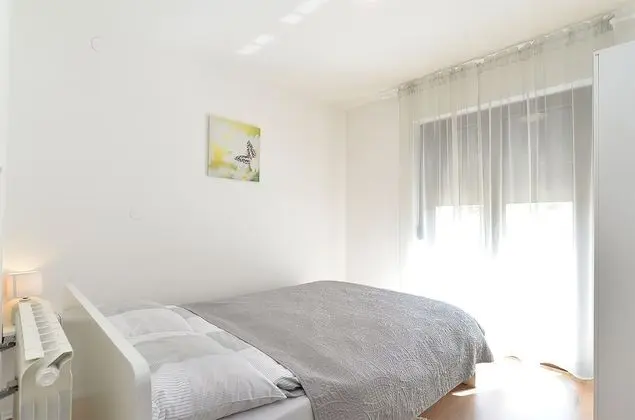 Standard Apart Daire, 2 Yatak Odası (589/1428)