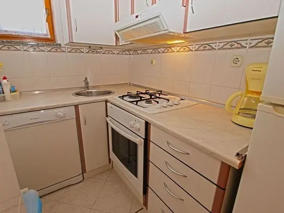 Standard Apart Daire, 2 Yatak Odası (613/1470)