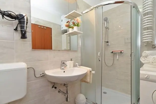 Standard Apart Daire, 2 Yatak Odası (628/1500)
