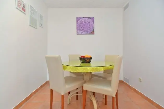 Standard Apart Daire, 1 Yatak Odası (669/1589)