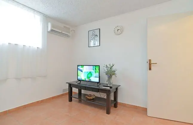 Standard Apart Daire, 1 Yatak Odası (669/1589)