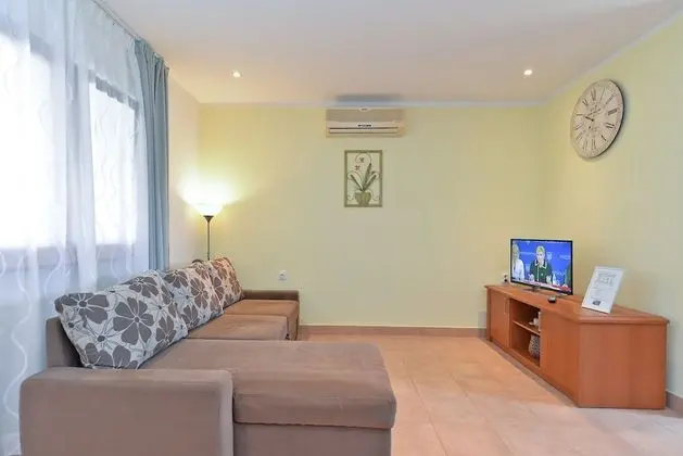 Standard Apart Daire, 2 Yatak Odası (669/1590)