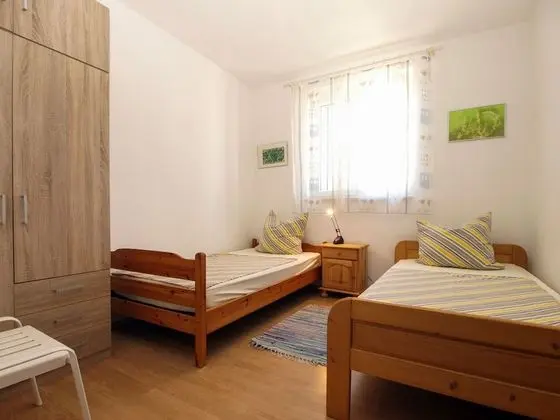 Standard Apart Daire, 3 Yatak Odası (692/1628)