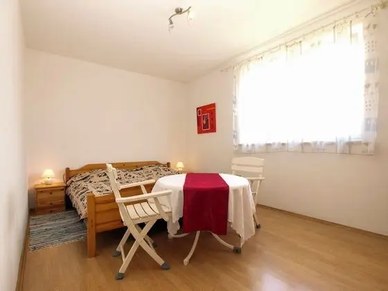 Standard Apart Daire, 3 Yatak Odası (692/1628)