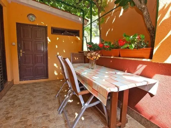 Standard Apart Daire, 1 Yatak Odası (730/1705)