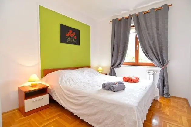 Standard Apart Daire, 2 Yatak Odası (739/1727)