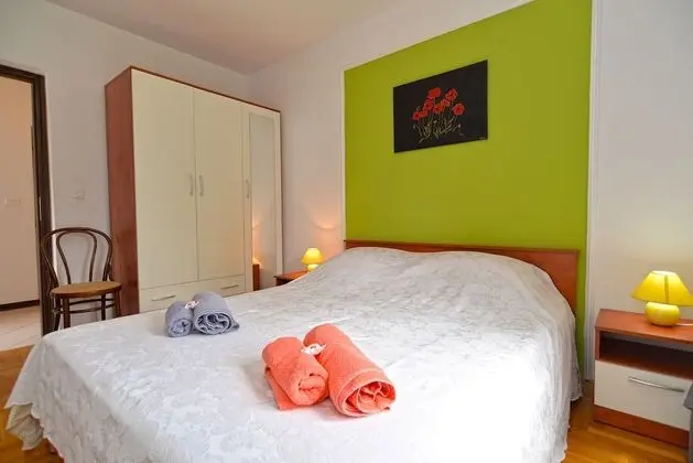 Standard Apart Daire, 2 Yatak Odası (739/1727)