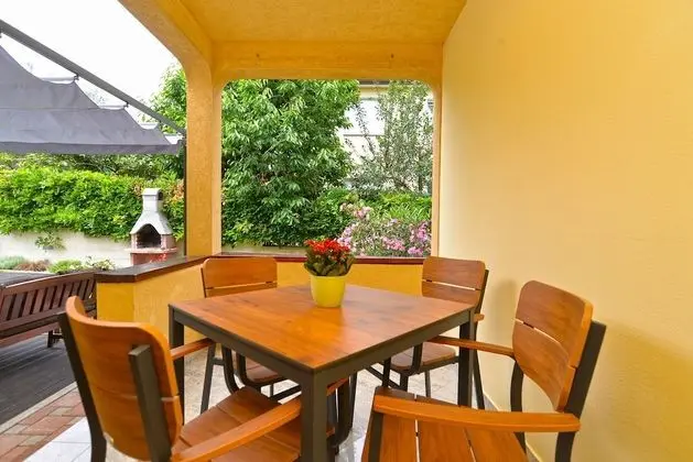 Standard Apart Daire, 2 Yatak Odası (739/1727)