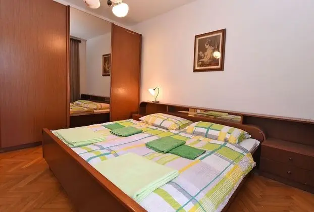 Standard Apart Daire, 4 Yatak Odası (74/118)