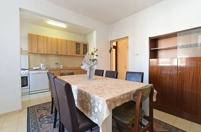 Standard Apart Daire, 4 Yatak Odası (74/119)