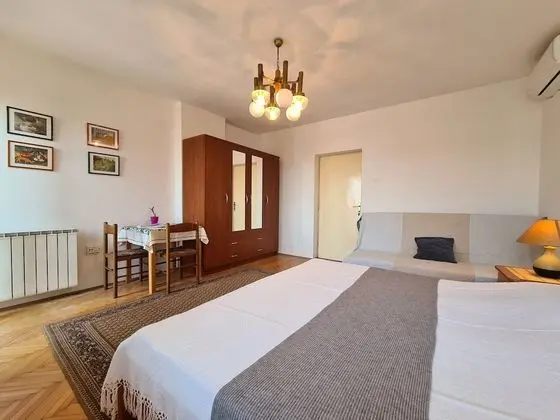 Standard Apart Daire, 3 Yatak Odası (743/1737)